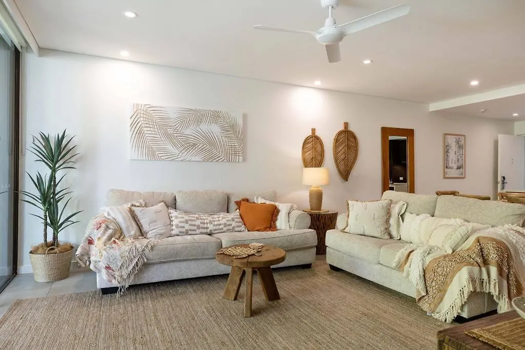 Luxury Port Douglas Beachside 3 Bedroom Sea Temple Apartment With Private Roof Terrace Australien