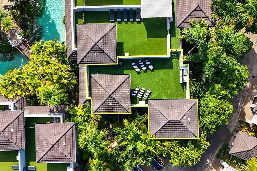 Luxury Port Douglas Beachside 3 Bedroom Sea Temple Apartment With Private Roof Terrace