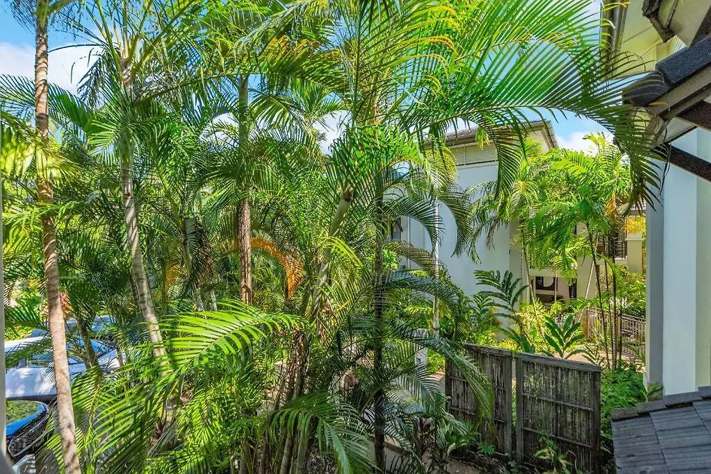 Luxury Port Douglas Beachside 3 Bedroom Sea Temple Apartment With Private Roof Terrace 0*,  Australien